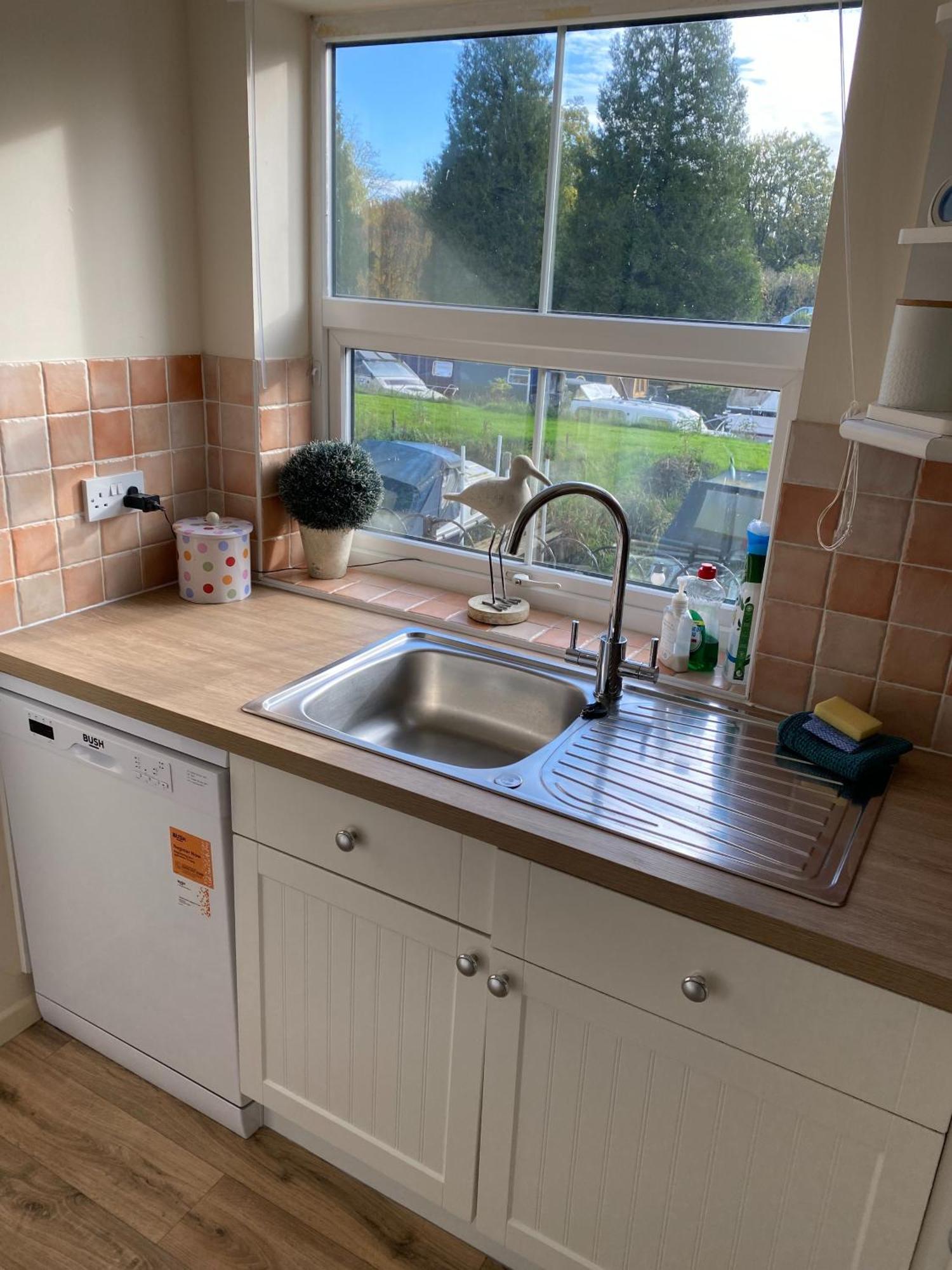 River Courtyard Apartment In The Heart Of Stneots Saint Neots Exterior photo